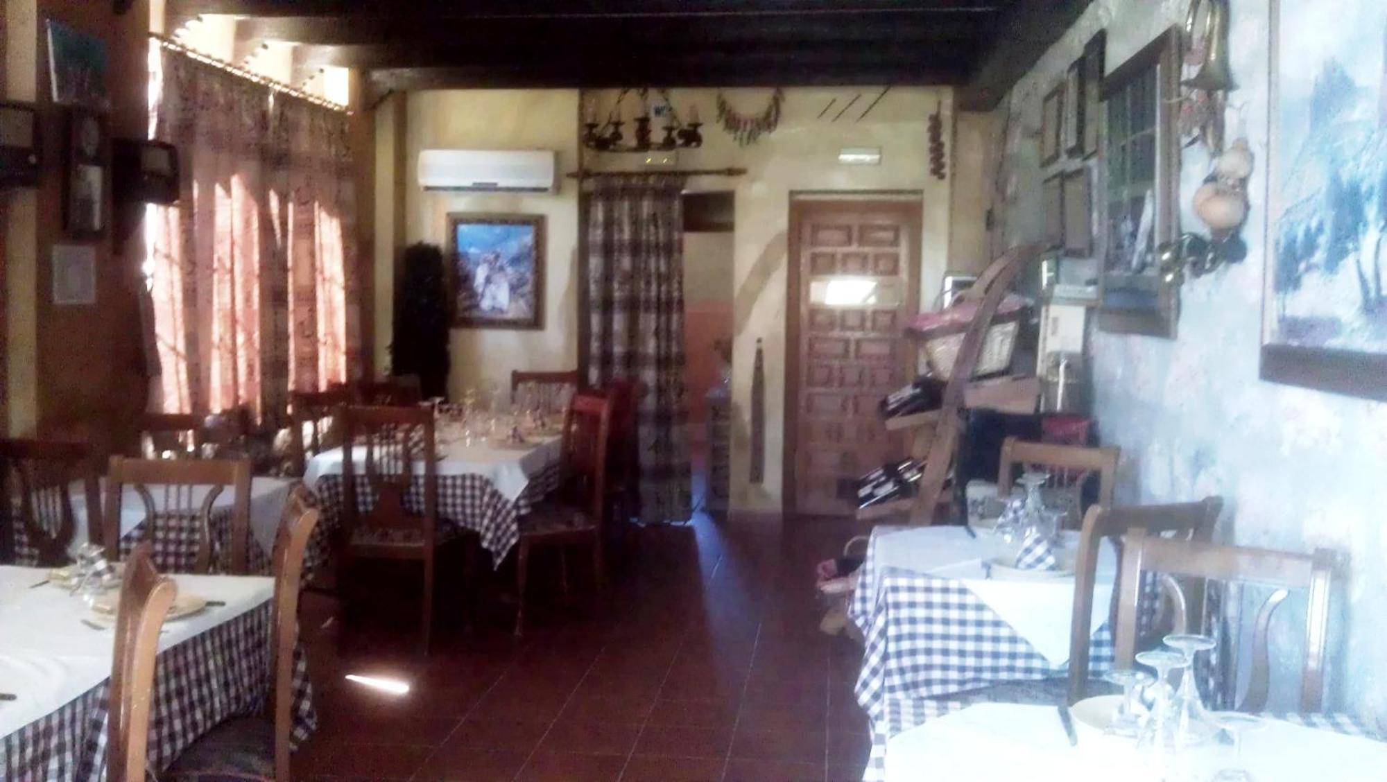Alojamiento Rural La Caseria De Piedra Restaurante Jaen Exterior photo