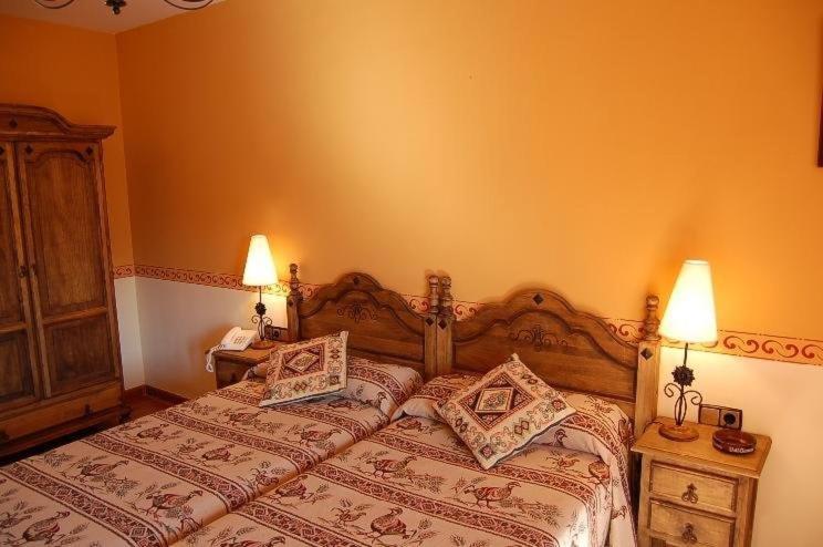 Alojamiento Rural La Caseria De Piedra Restaurante Jaen Room photo