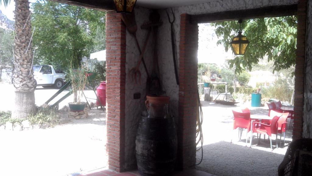 Alojamiento Rural La Caseria De Piedra Restaurante Jaen Exterior photo